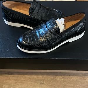 Aquatalia size 7 moccasins/loafers